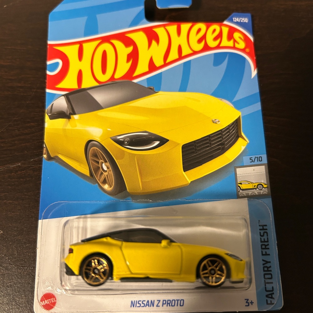 Yellow Nissan Z Proto Toy Car